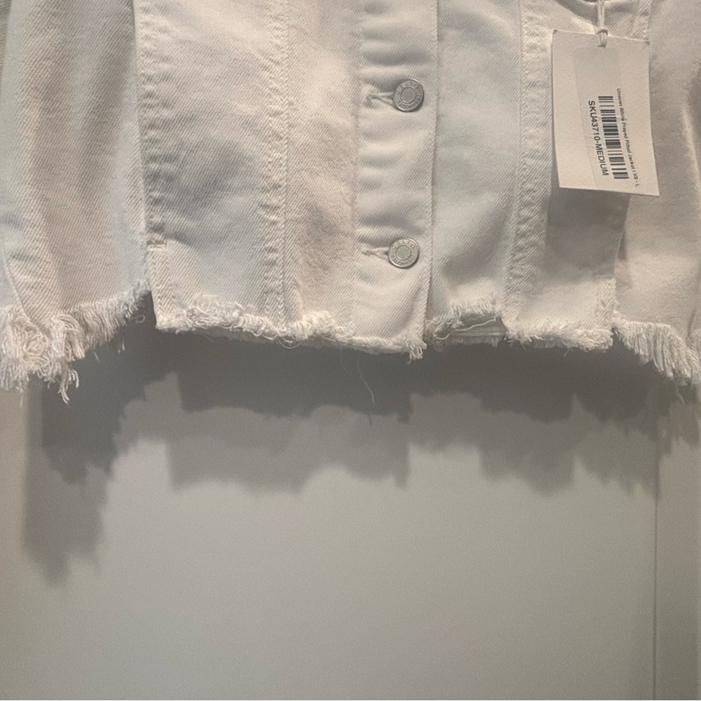 Cello Off-White Cropped Denim Jacket - Picture 5 of 11